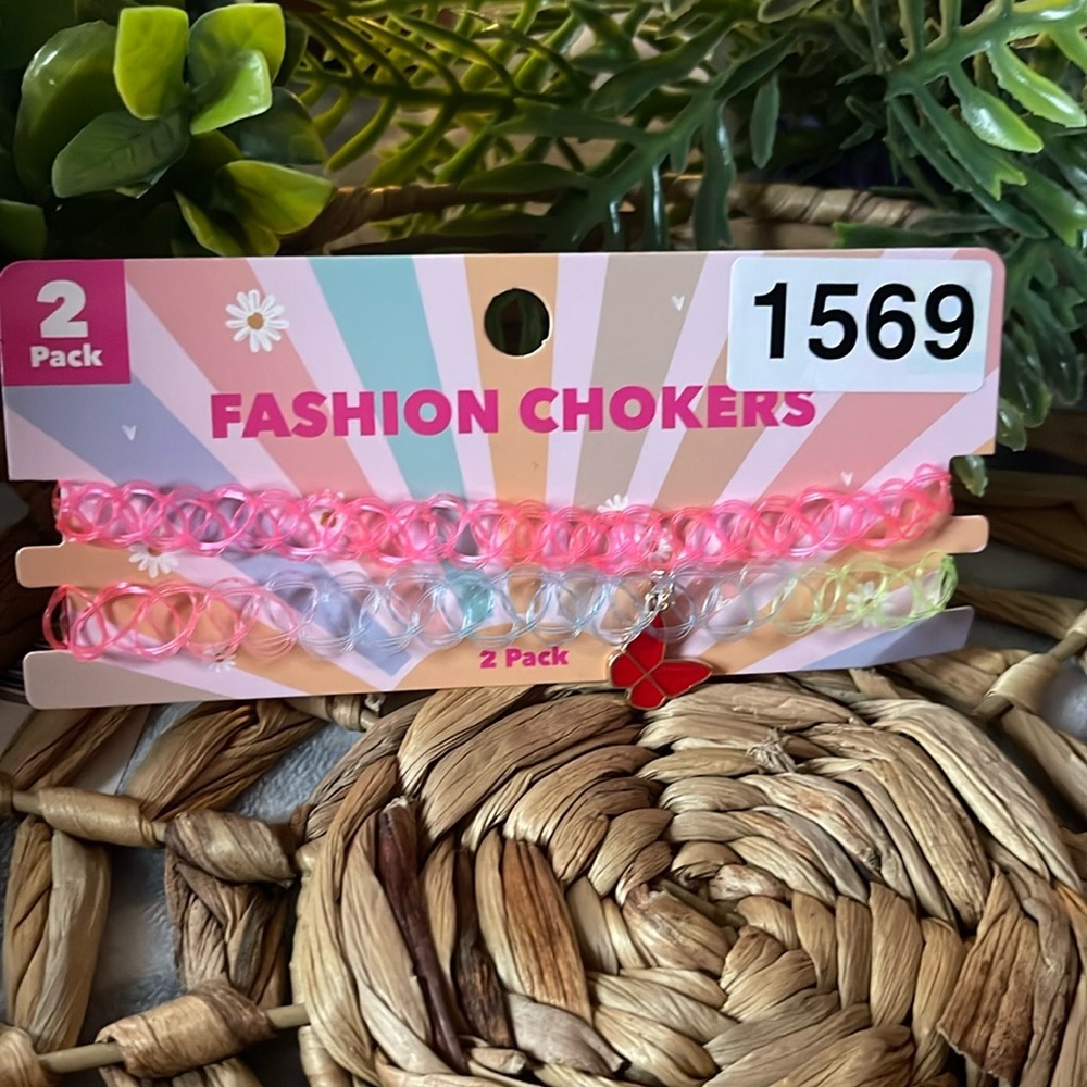 🪩 New Choker necklaces, 2 pack with butterfly charm -one size fits all